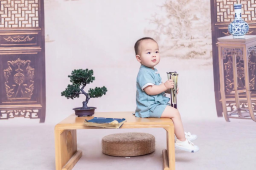 海西孕妇尖肚子和圆肚子